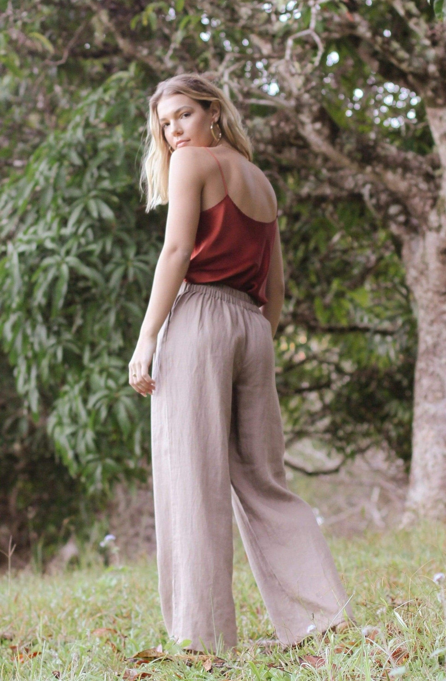 OLIVIA EARTH LINEN PANTS